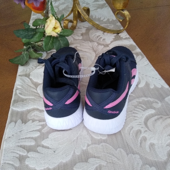 Reebok sneakers - Picture 4 of 6